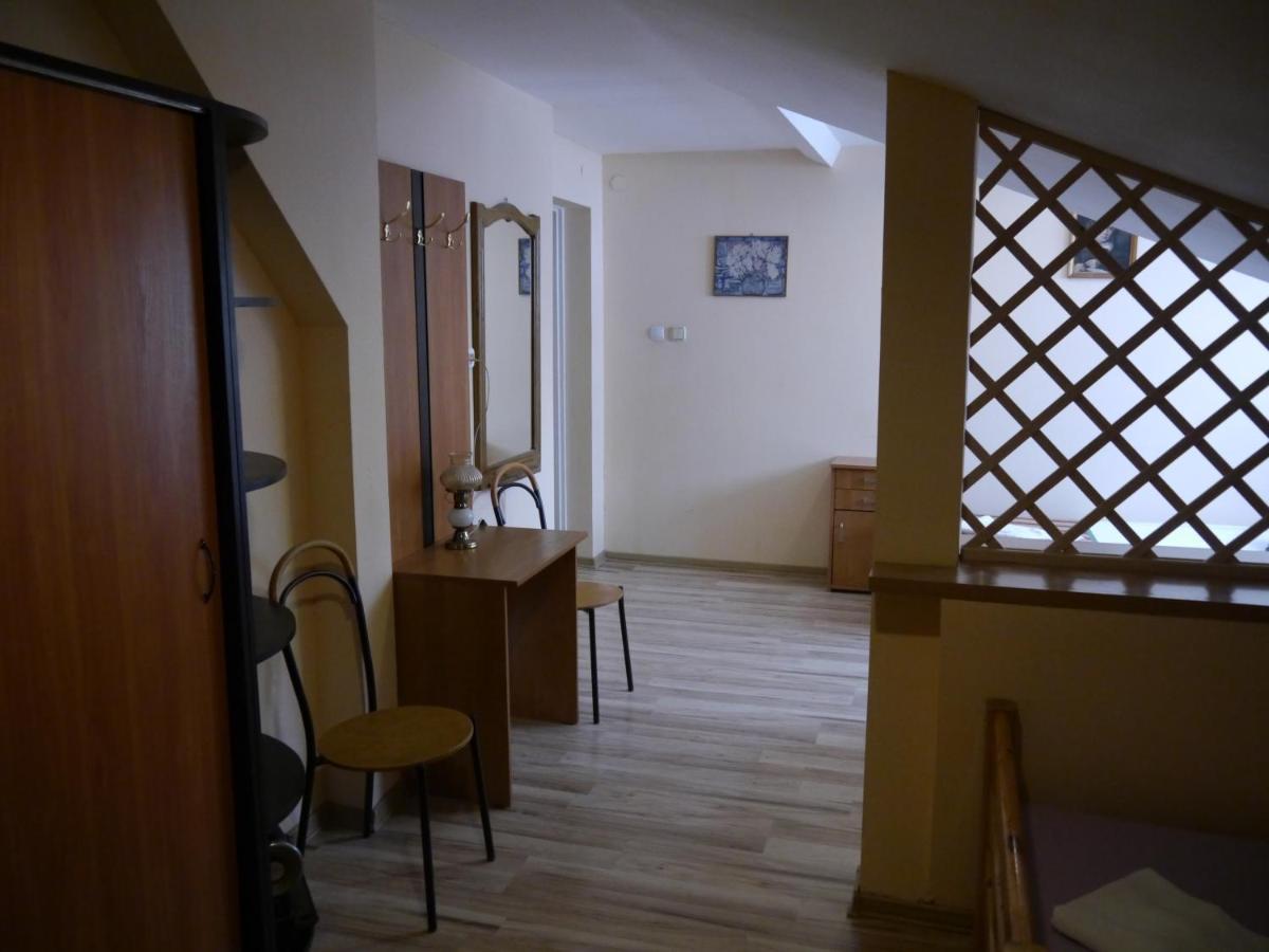 Brama Bieszczad Apartment Lesko Exterior foto