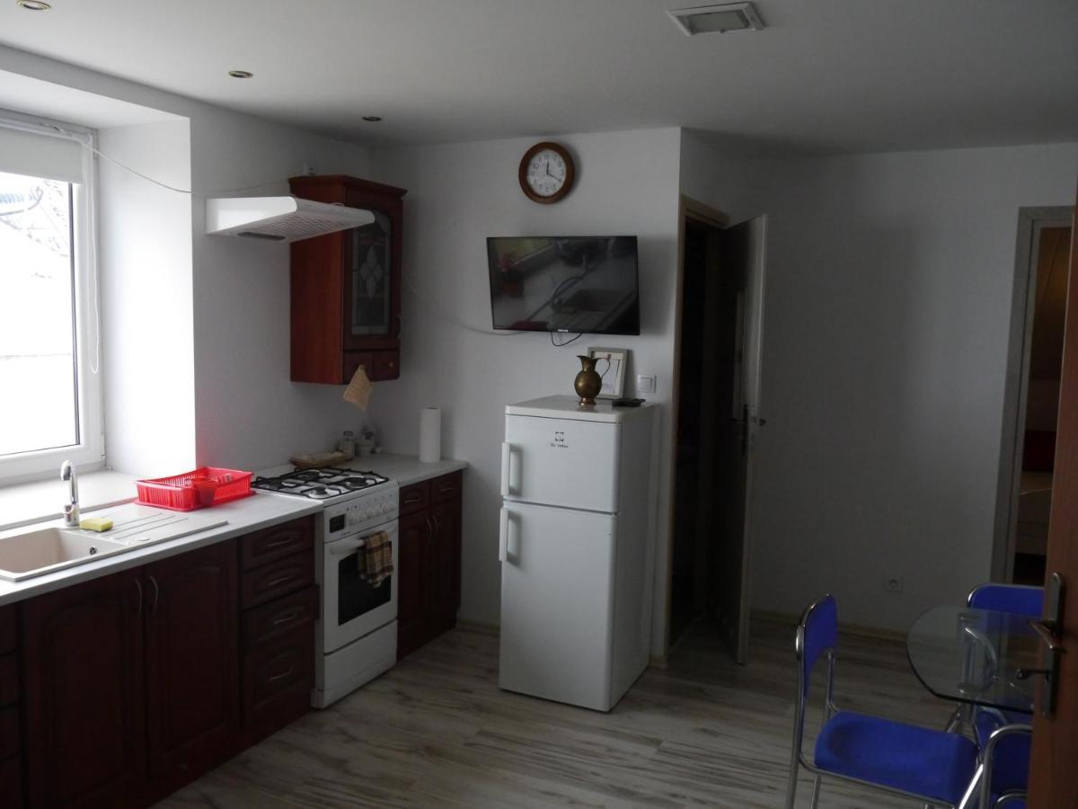 Brama Bieszczad Apartment Lesko Exterior foto