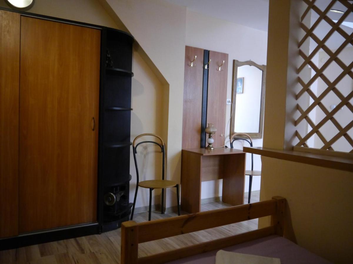 Brama Bieszczad Apartment Lesko Exterior foto