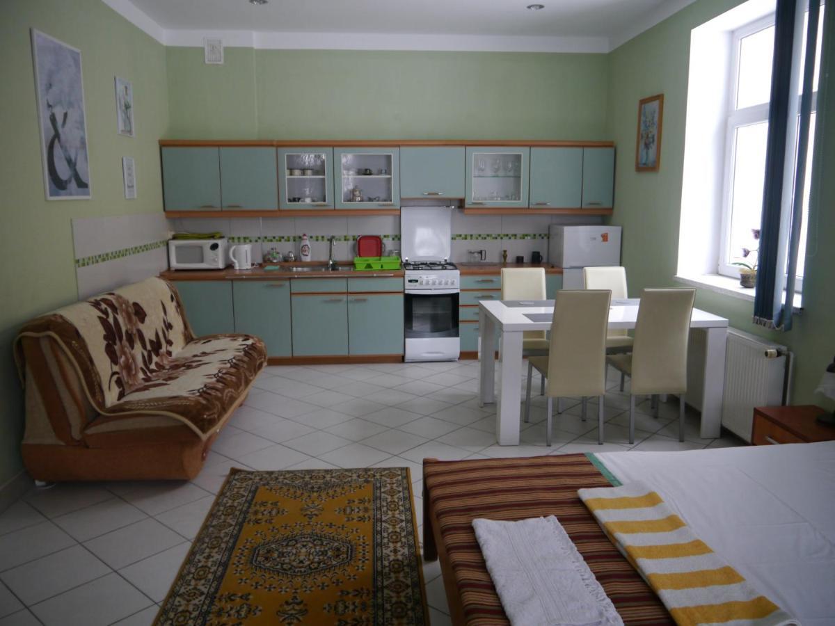 Brama Bieszczad Apartment Lesko Exterior foto
