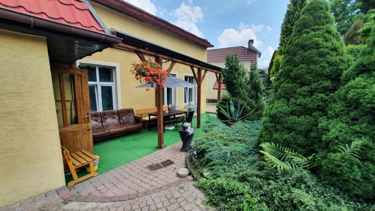 Brama Bieszczad Apartment Lesko Exterior foto