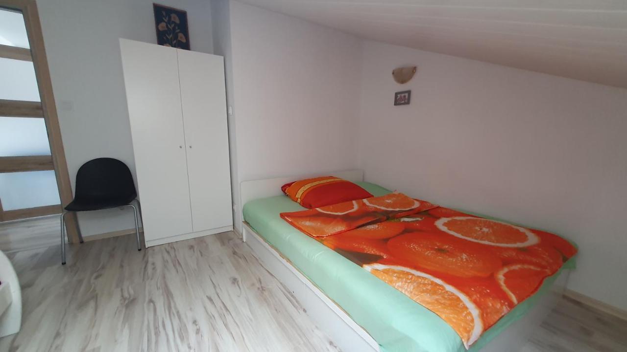 Brama Bieszczad Apartment Lesko Exterior foto