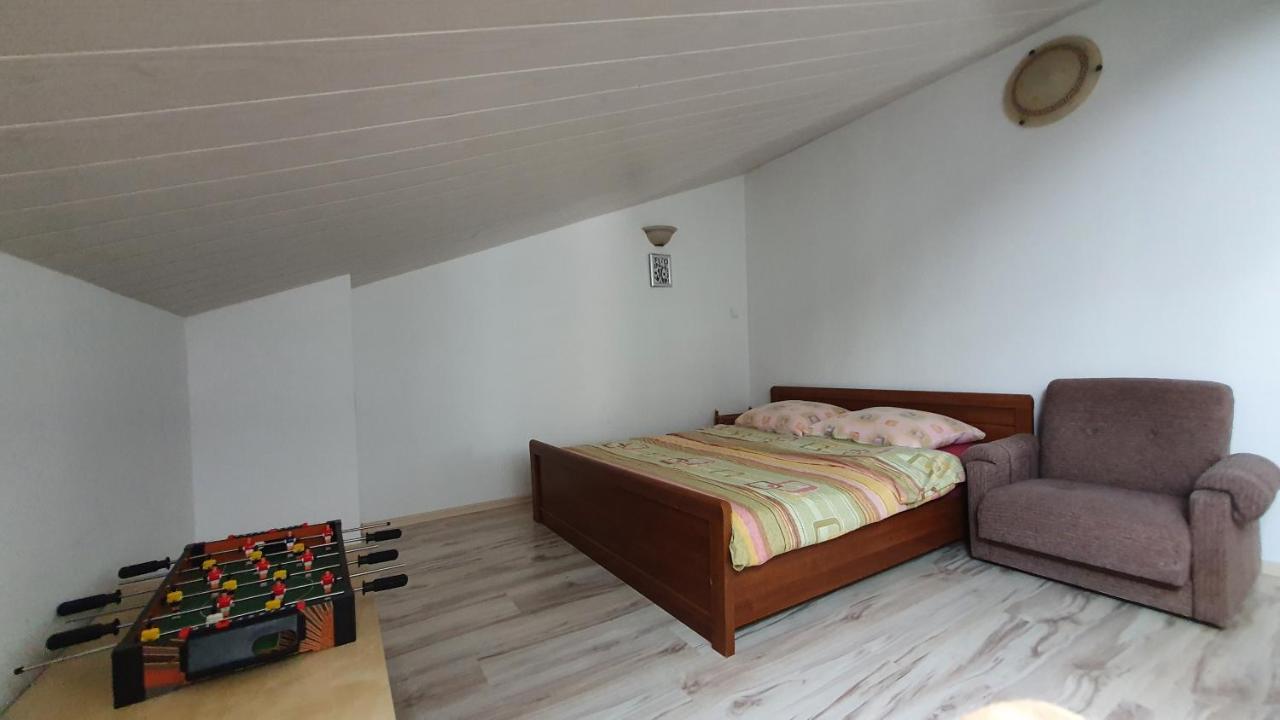 Brama Bieszczad Apartment Lesko Exterior foto